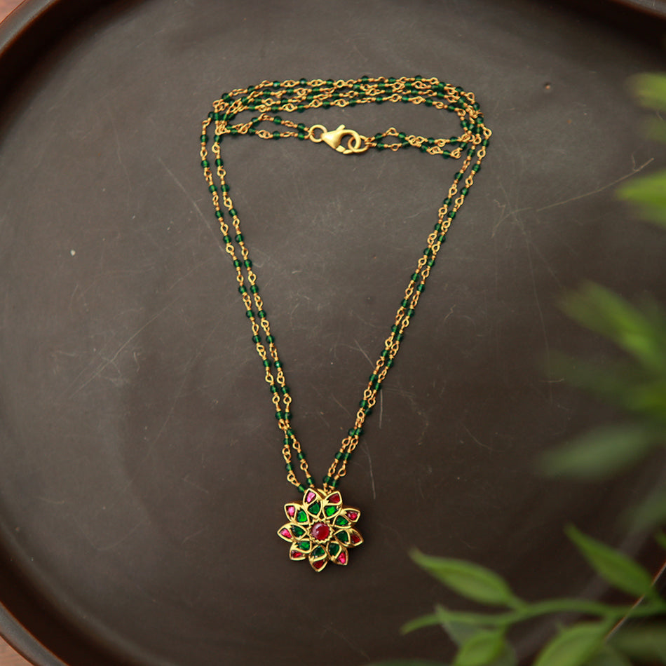 Gold tone bottle green stone necklace set dj-41721 – dreamjwell